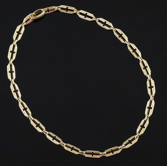 A stylish David Webb 18k gold and platinum chain necklace, 38.5cm.